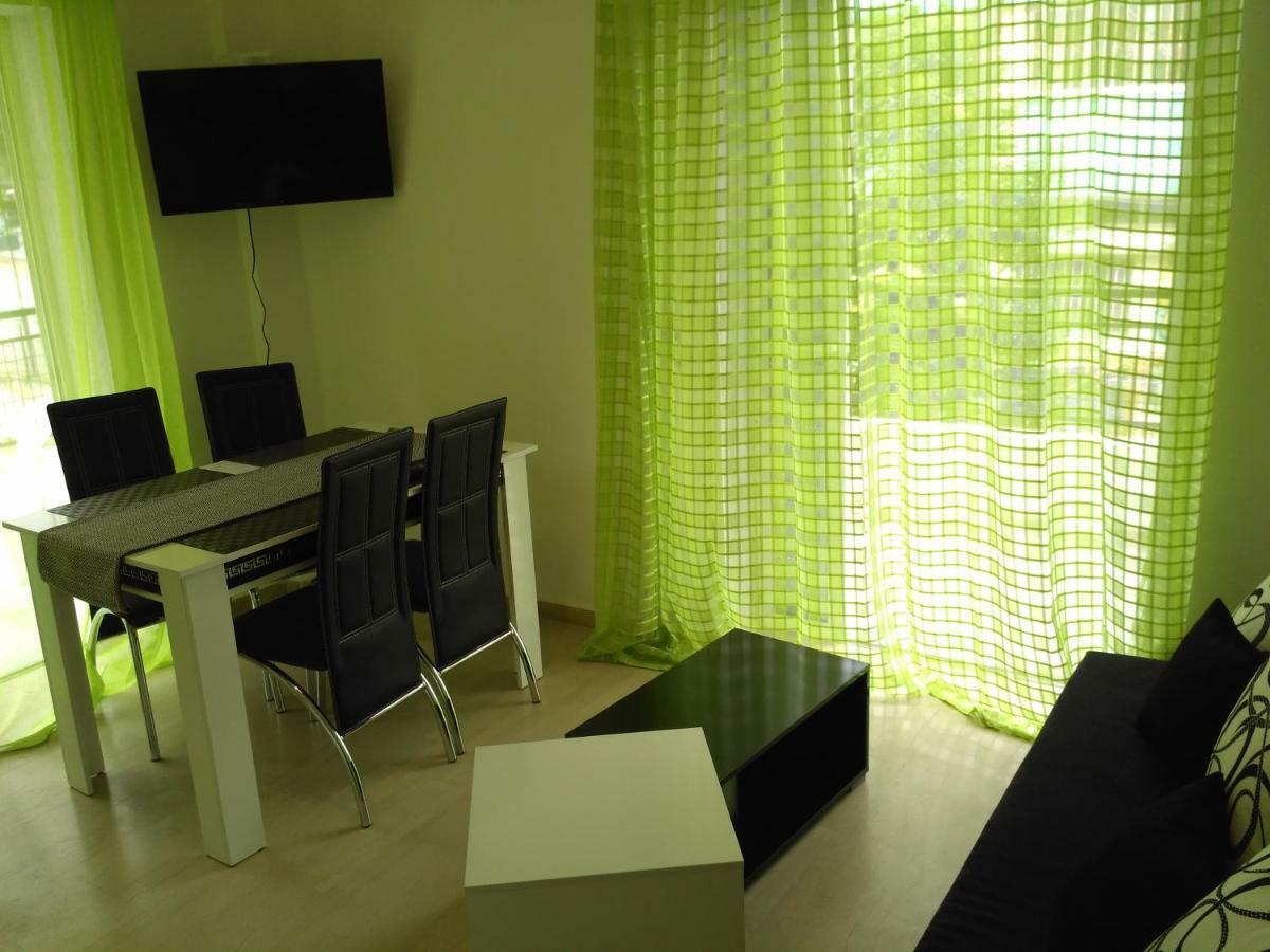 Cozy Apartment Peraia Buitenkant foto